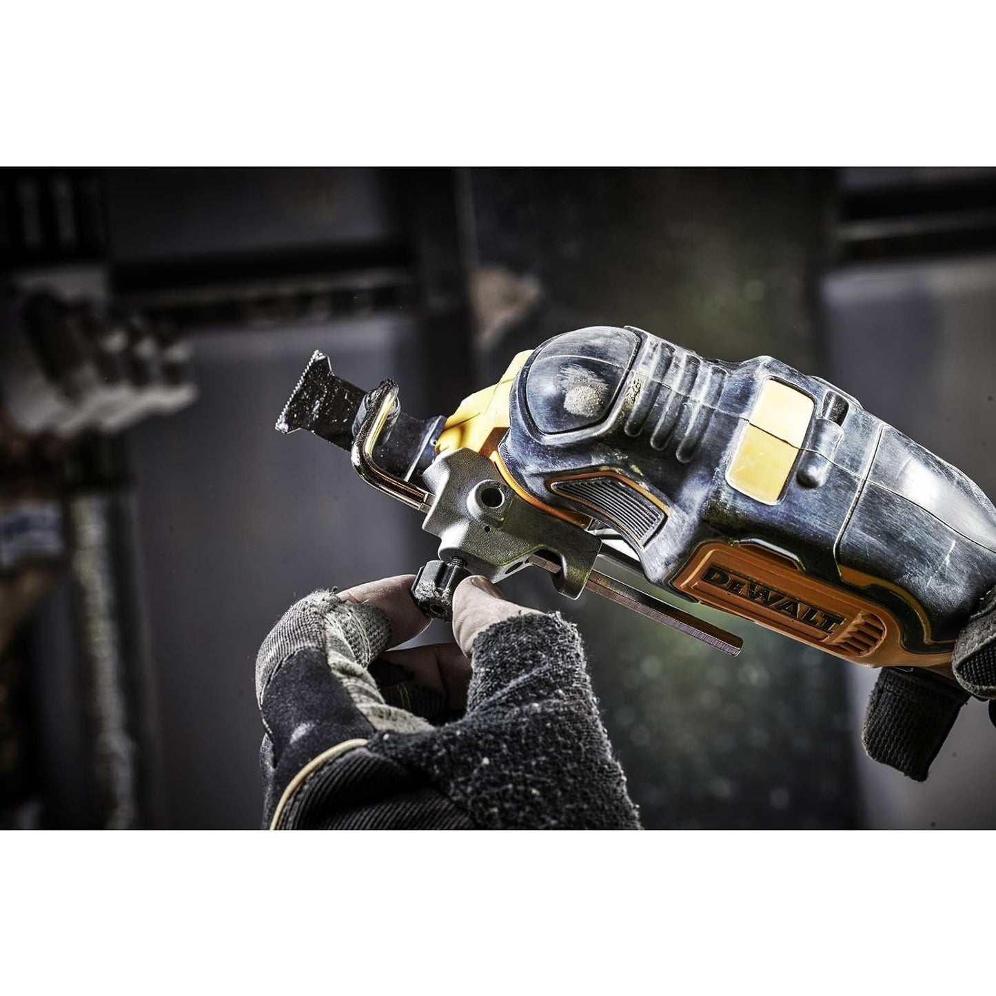 DEWALT DCS355N-XJ Oscillating Multi-Tool 18V Li-Ion Cordless Brushless Battery Powered , LARGE